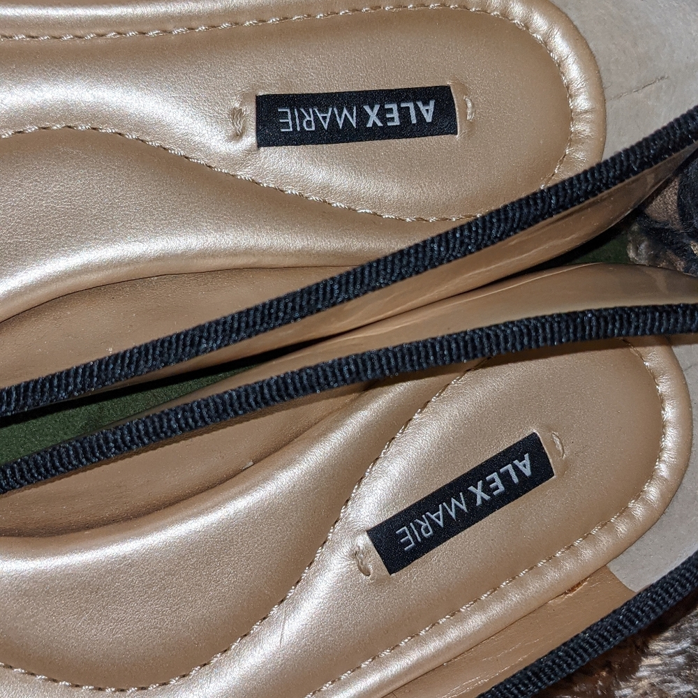 Alex Marie Flats - Picture 2 of 3